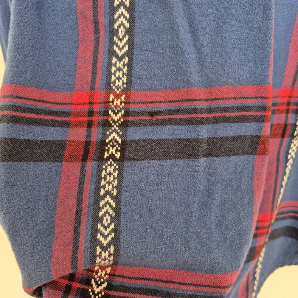 BDG Blue and Pink Plaid Button-Down Shirt - Picture 8 of 8